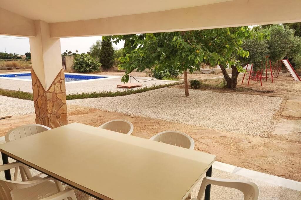 Villa Rustica Privada Con Gran Chalet Y Piscina Elche Exteriér fotografie